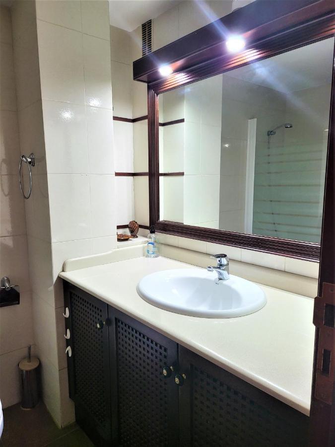 2 Bedrooms Sea View Apartament 100 Meters From Ocean Los Cristianos  Exterior photo
